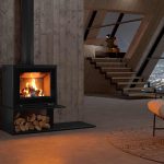 Small wood-burning stoves: three high-efficiency options