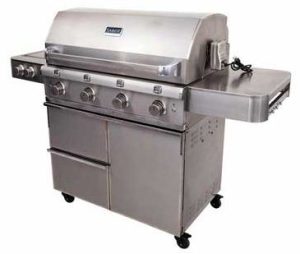 Barbecue au gaz à 4 brûleurs Saber® Select